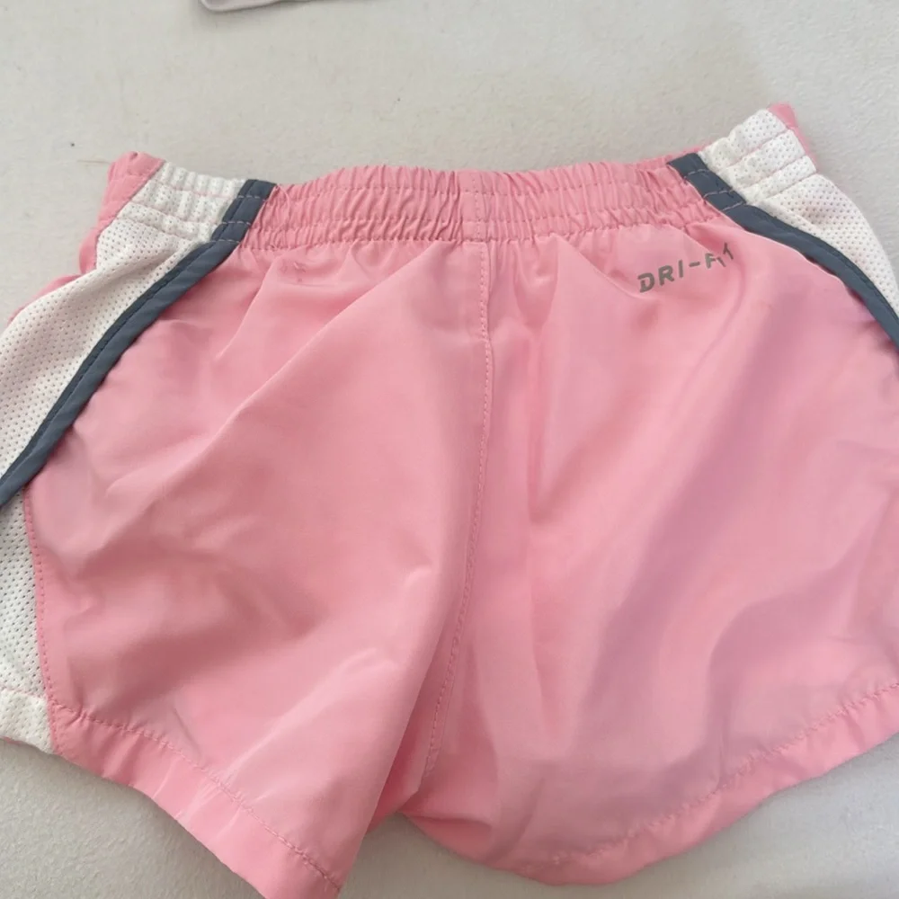 Nike bundle 1-2T - Picture 3 of 7